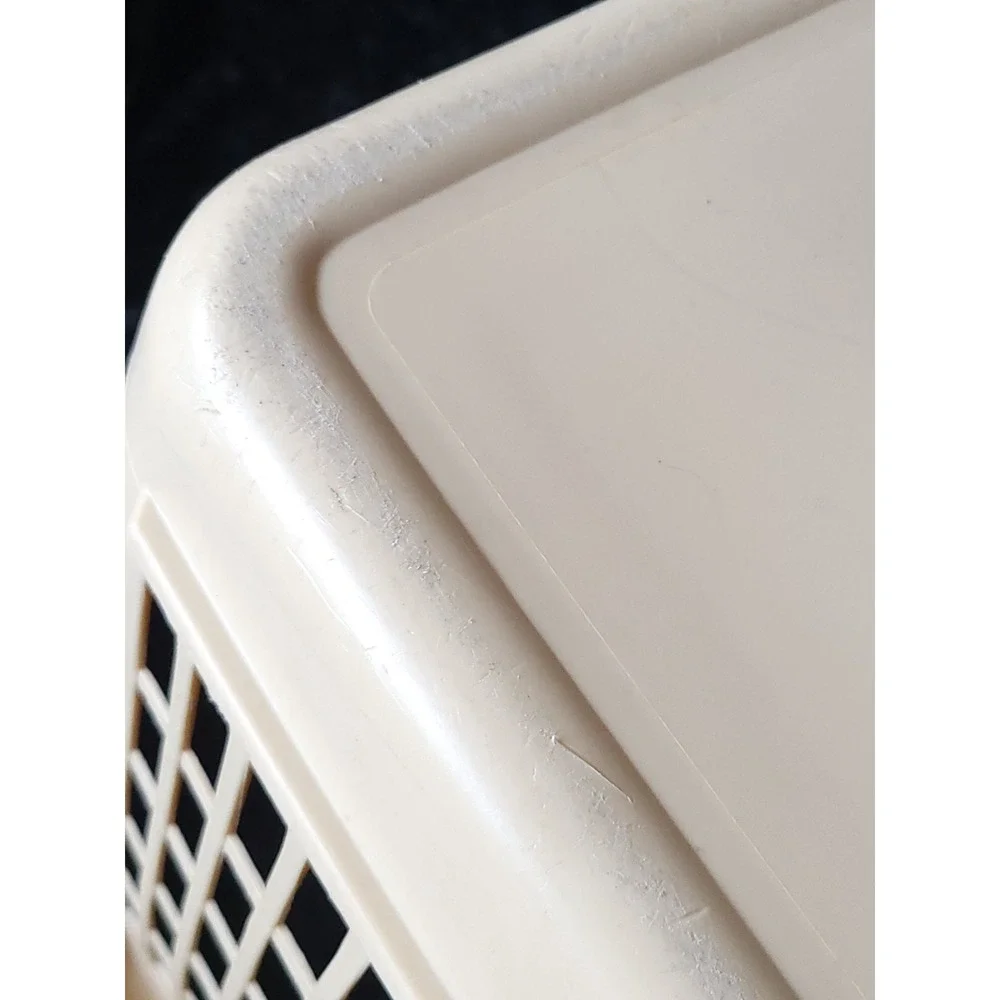 Vintage Rubbermaid 2965 Laundry Basket Beige Almond Plastic Rectangular Hamper